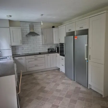 Entire To Fit * Limerick Junction