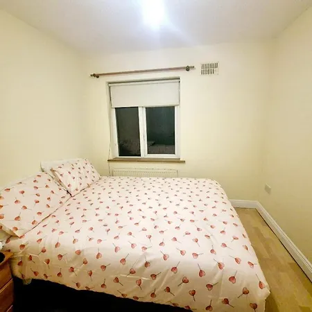 Entire To Fit Hébergement de vacances Limerick Junction