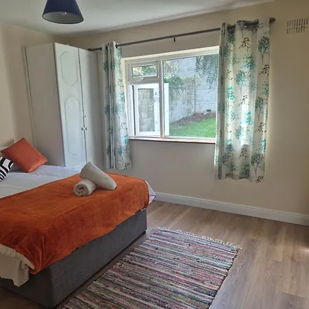 Entire To Fit * Limerick Junction